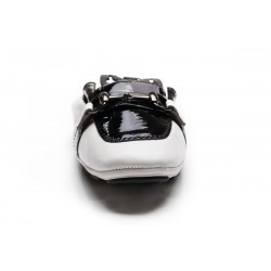 Stallion White with Black